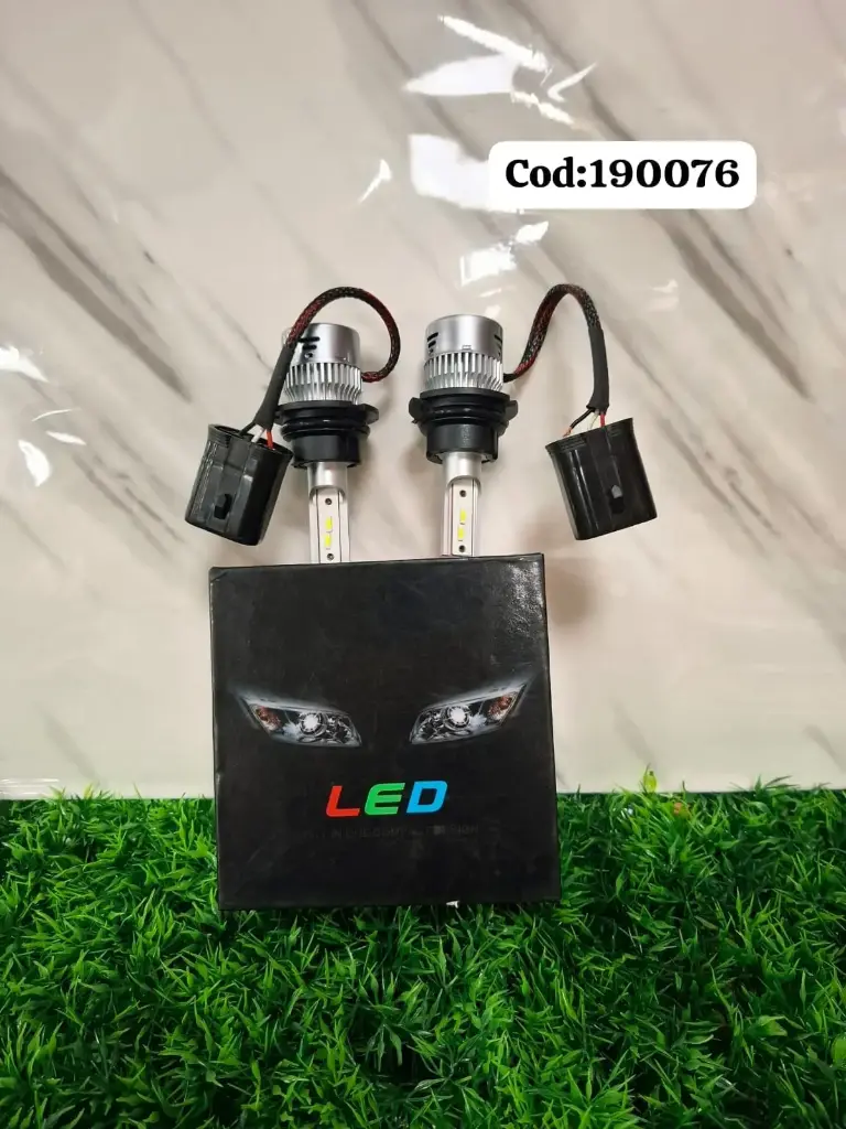 LUZ LED P/CARRO L8 9004
