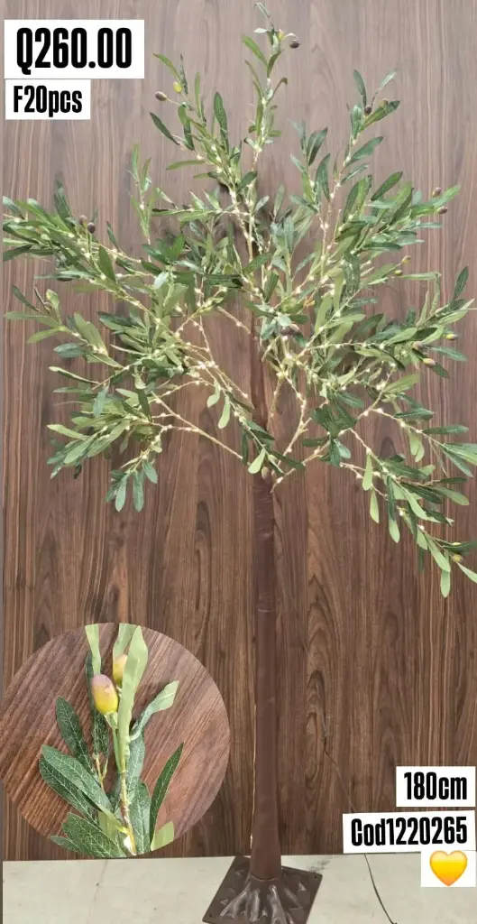 ARBOL CON LUCES 1.8M/1000001220265  