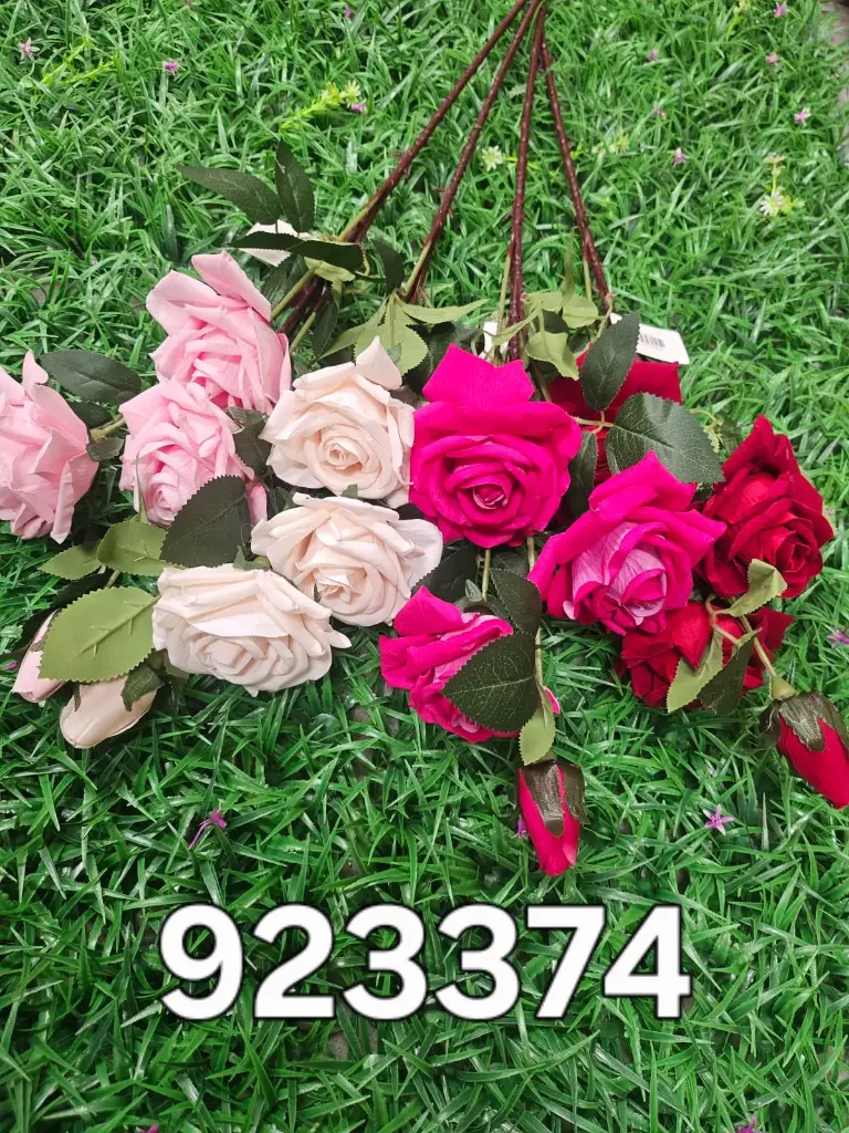 FLORES ARTIFICIALES 23374M/2022120923374  