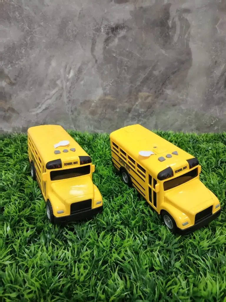AUTOBUS ESCOLAR/2023038230520  